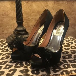 Badgley Mischka black Ginnie Peep Pumps Heels